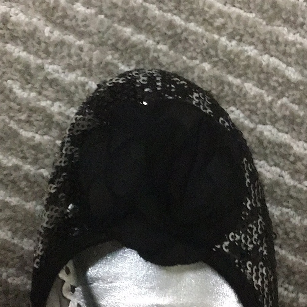 Flats - Picture 3 of 4